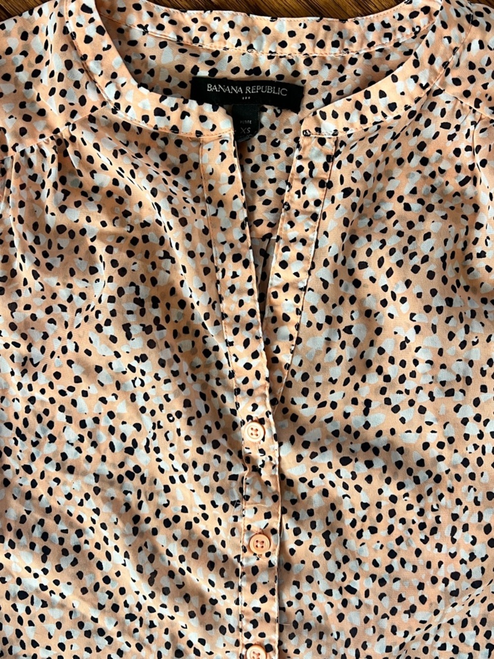 Banana Republic Sleeveless Lightweight Top 
Petite Sz XS